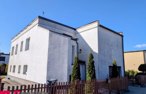 Dom z ogrodem i garażem w spokojnej okolicy!